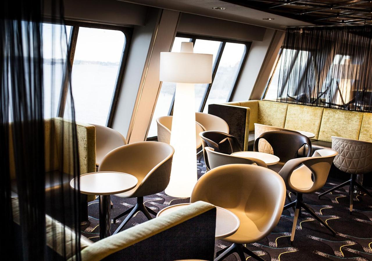 Hotel Viking Line Ferry Gabriella - One-Way Journey From Stockholm To Helsinki Exterior foto